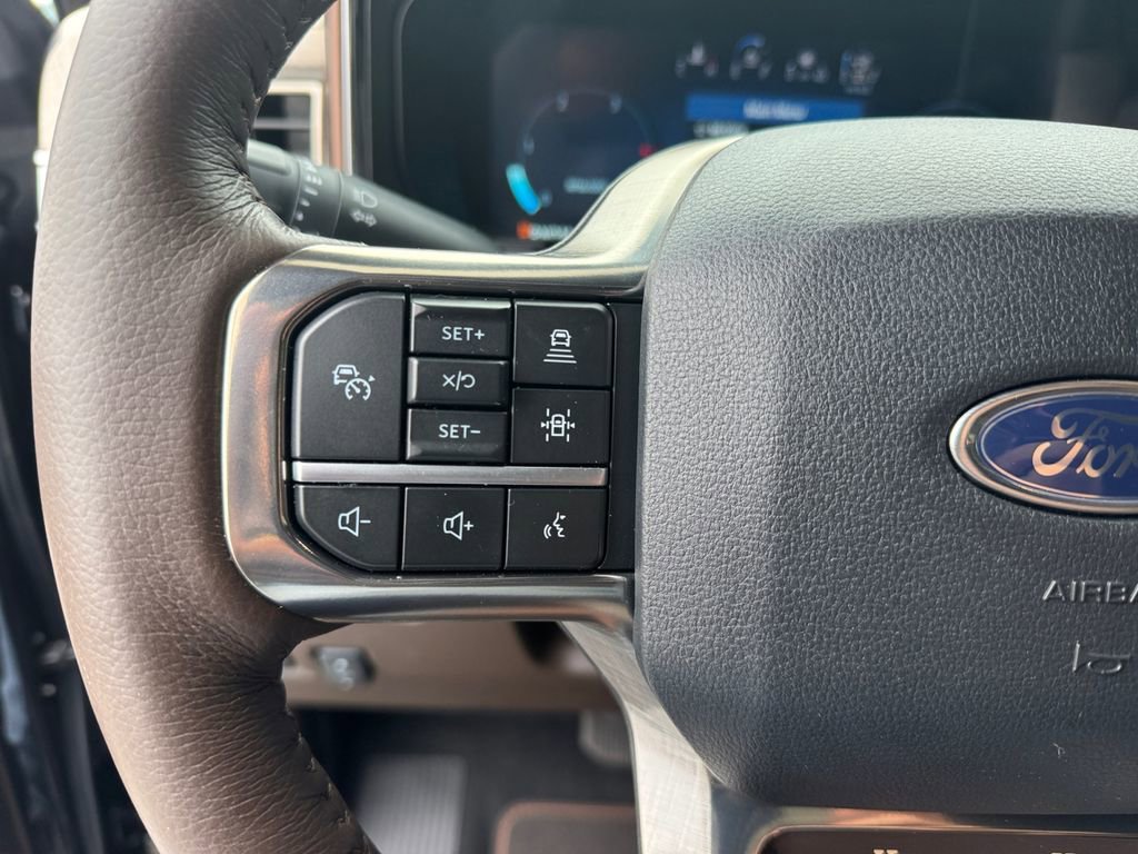 Certified 2025 Ford F250 King Ranch w/ Chrome Package image 33