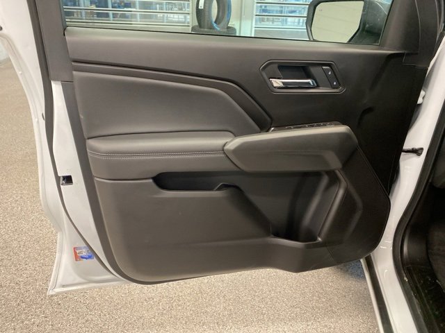 New 2025 Chevrolet Colorado LT w/ LT Convenience Package image 24
