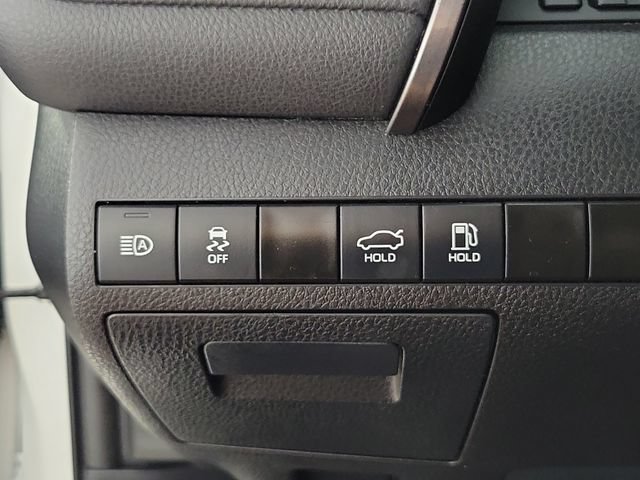 Used 2023 Toyota Camry LE FWD image 23
