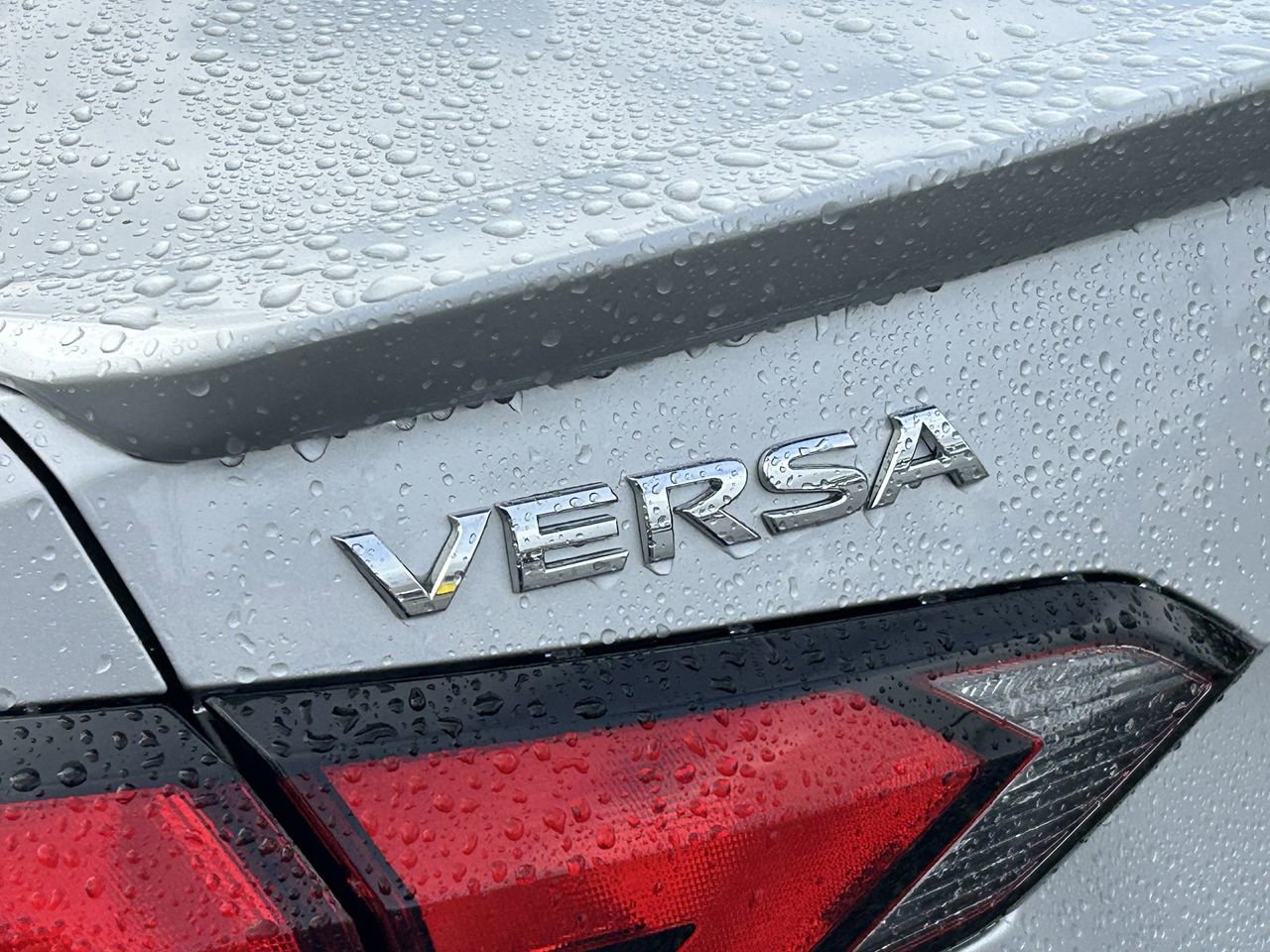 Certified 2025 Nissan Versa SR w/ Trunk Package image 5