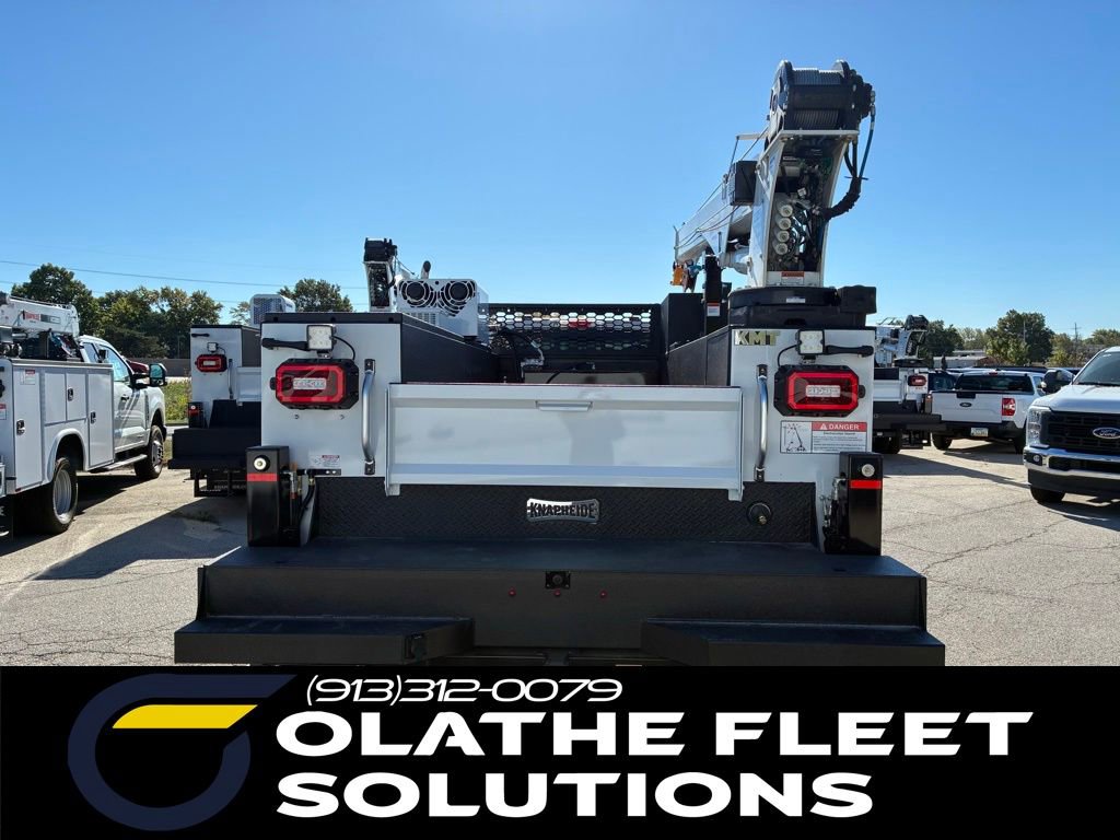 New 2026 Ford F550 4x4 Supercab Super Duty image 6