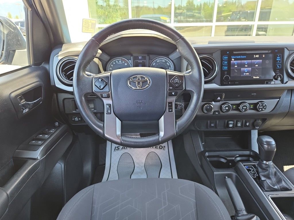 Used 2019 Toyota Tacoma TRD Off-Road image 19