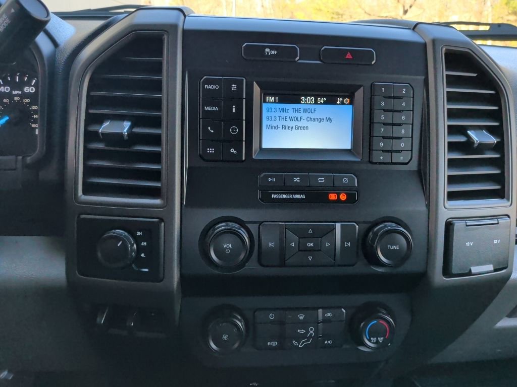 Used 2022 Ford F250 XL w/ Power Equipment Group image 19