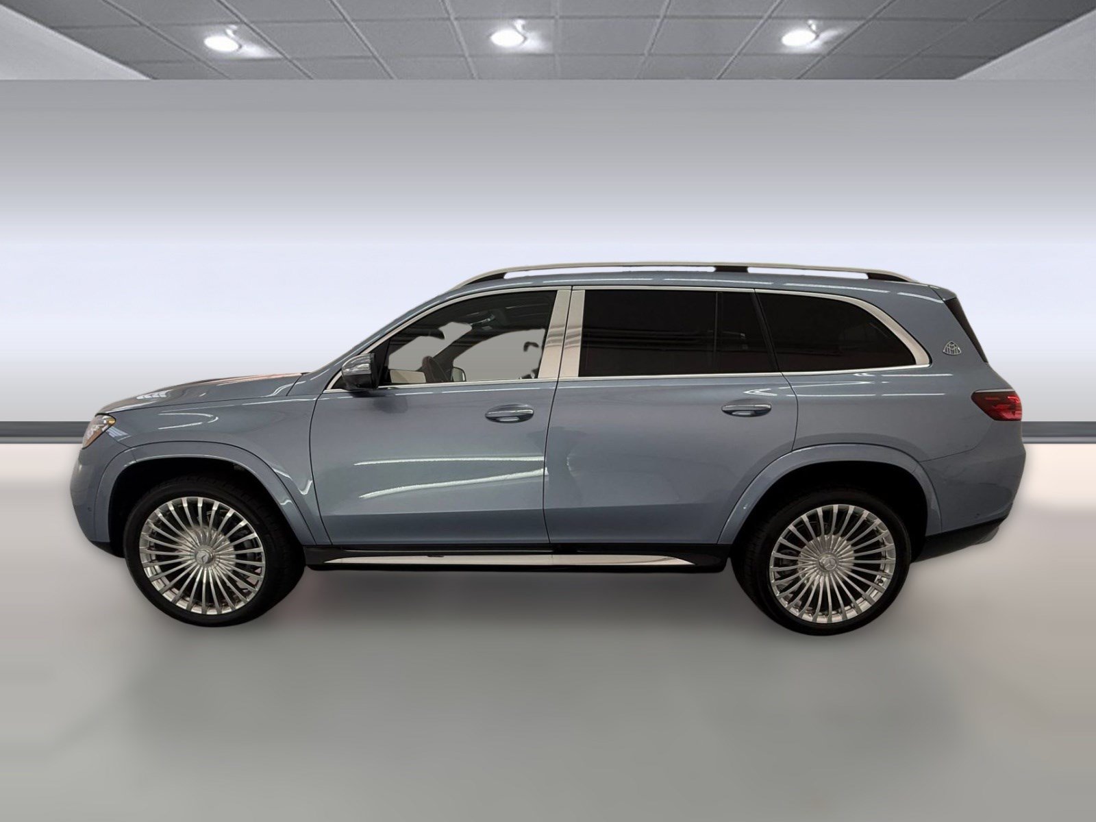 New 2026 Mercedes-Benz Maybach GLS 600 4MATIC image 2
