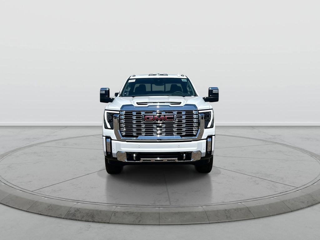 New 2026 GMC Sierra 2500 Denali w/ Denali Reserve Package AWD/4WD image 3
