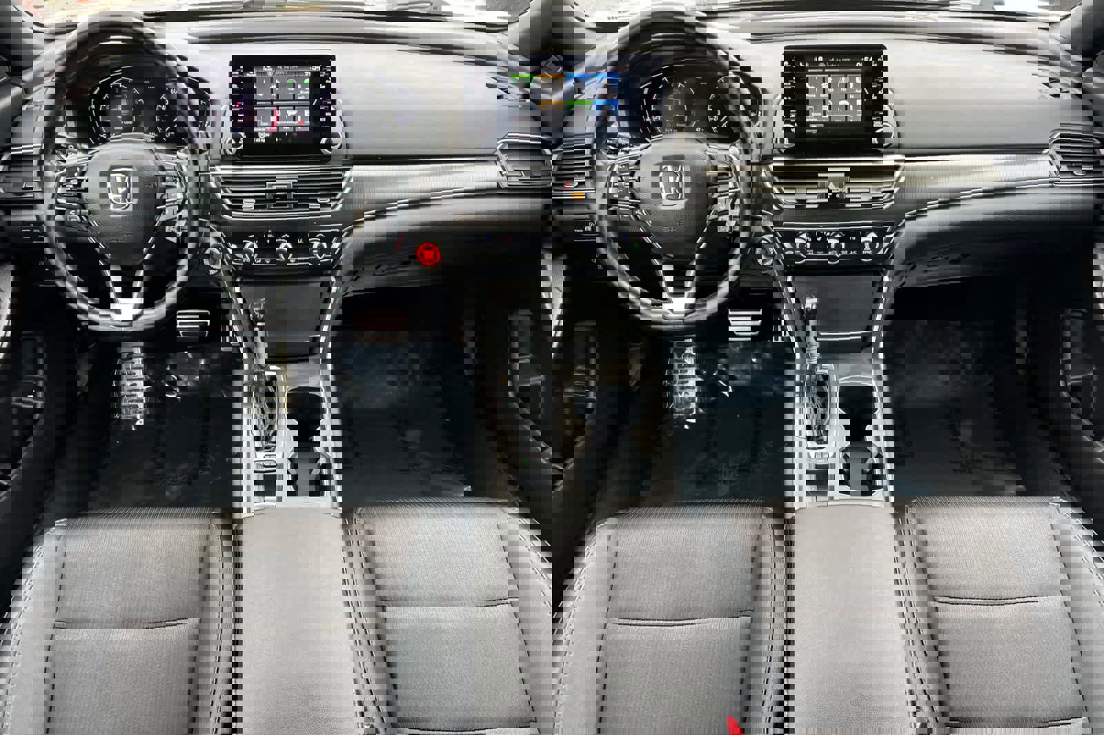 Used 2020 Honda Accord Sport image 3