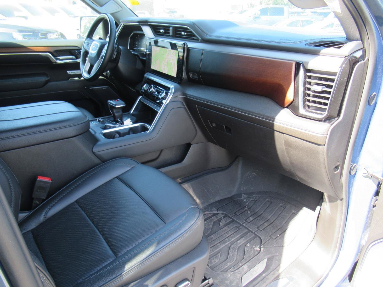 Used 2024 GMC Sierra 1500 Denali w/ Denali Reserve Package RWD image 11
