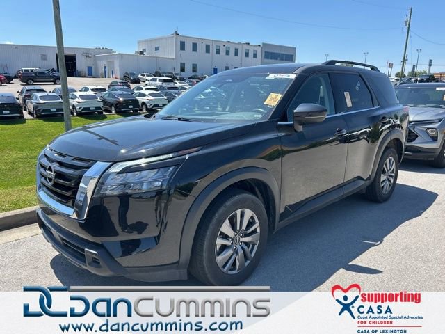 Used 2025 Nissan Pathfinder SV