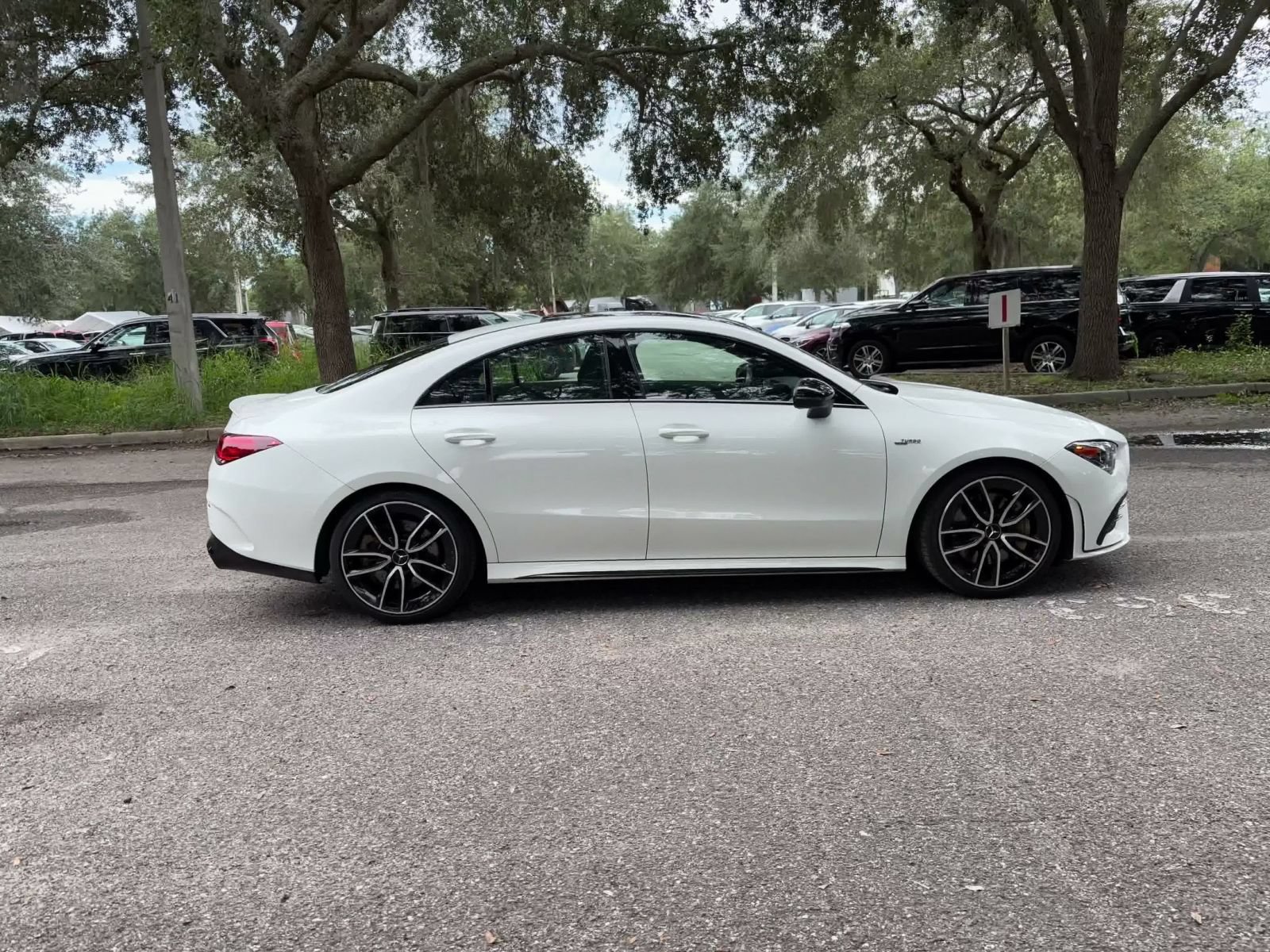 Used 2022 Mercedes-Benz CLA 35 AMG 4MATIC image 15
