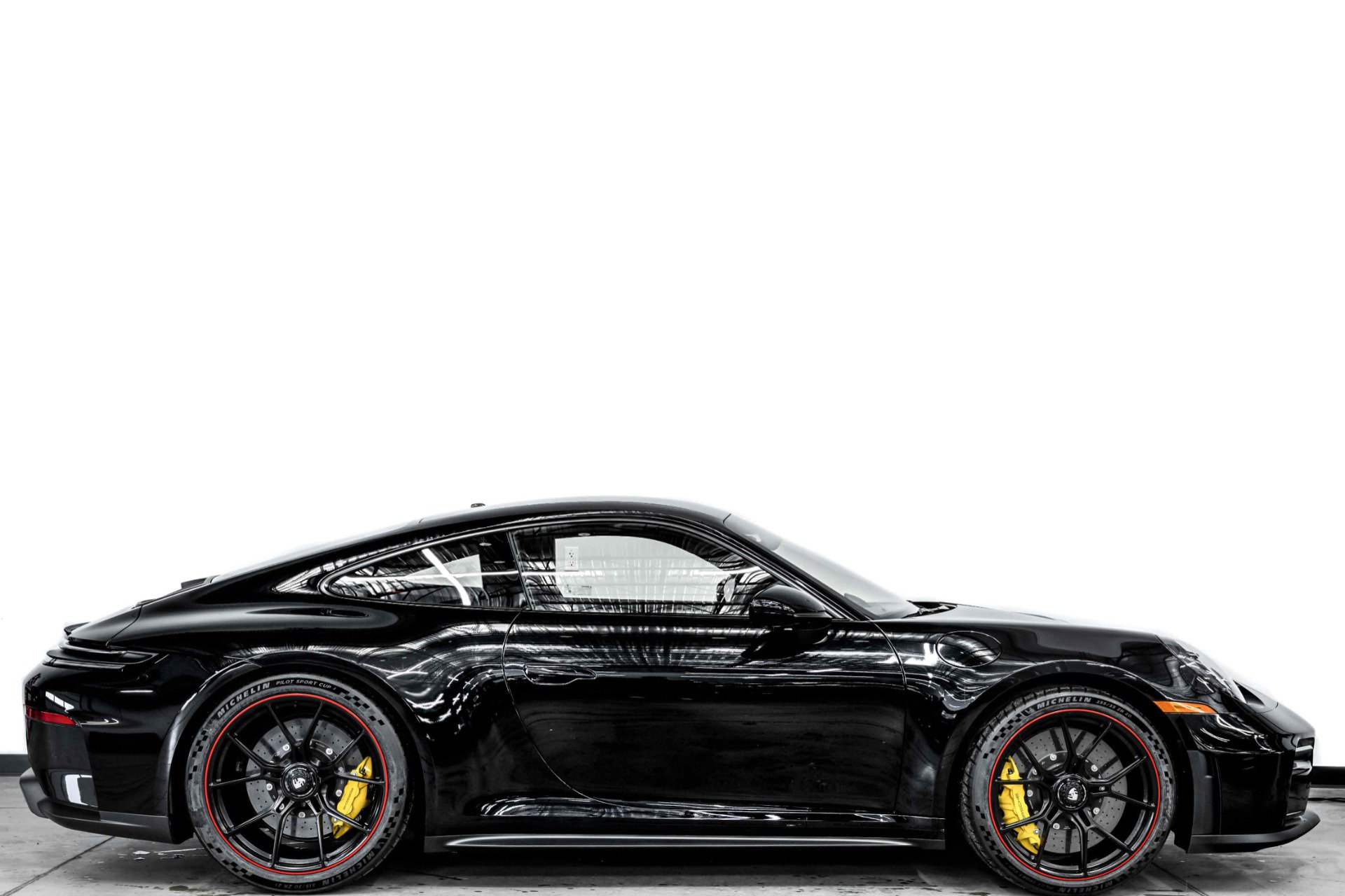 Used 2026 Porsche 911 GT3 image 2