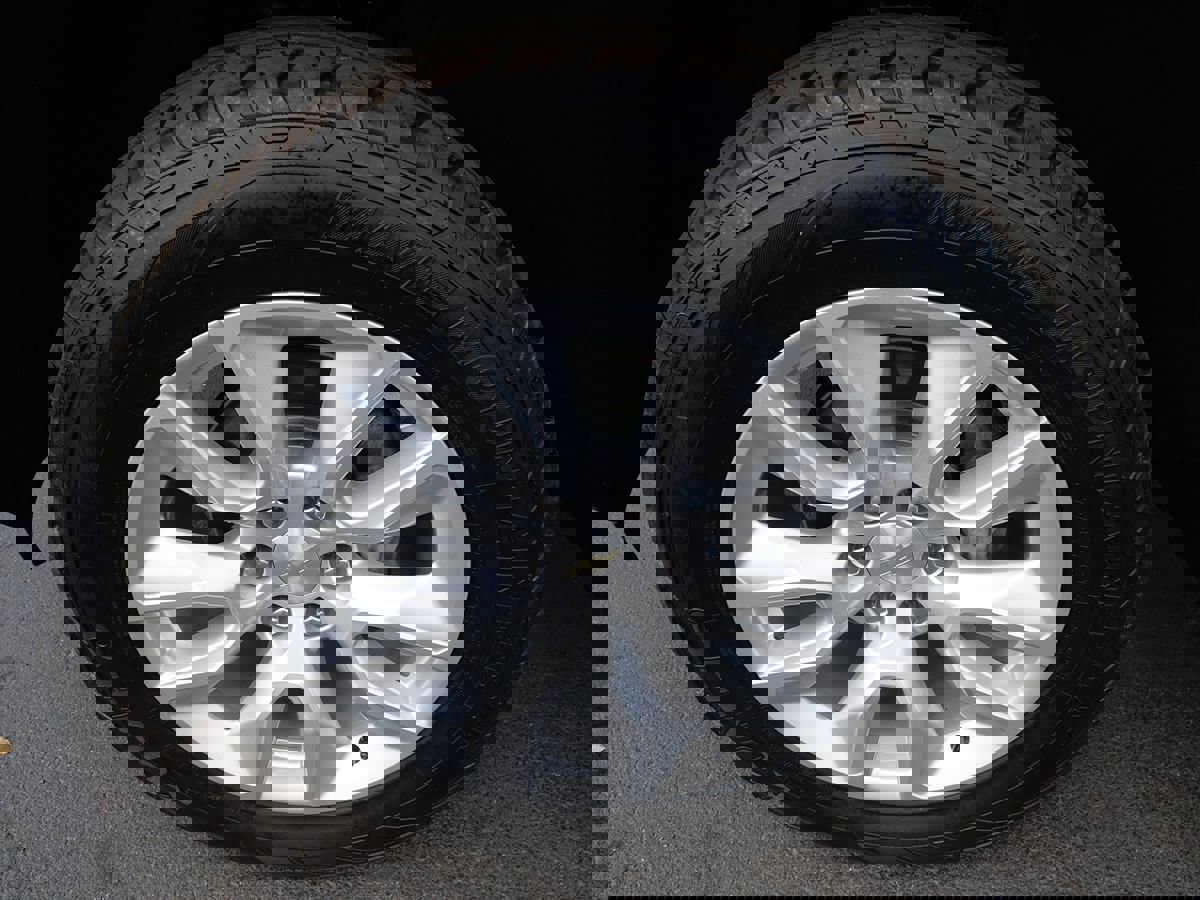 Used 2021 Chevrolet Silverado 1500 Custom image 42