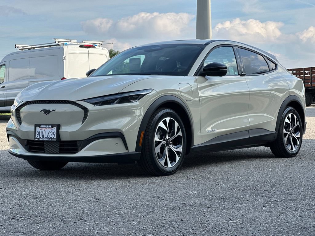 Certified 2025 Ford Mustang Mach-E Select image 8