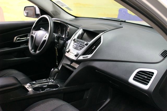 Used 2017 GMC Terrain SLE AWD/4WD image 12