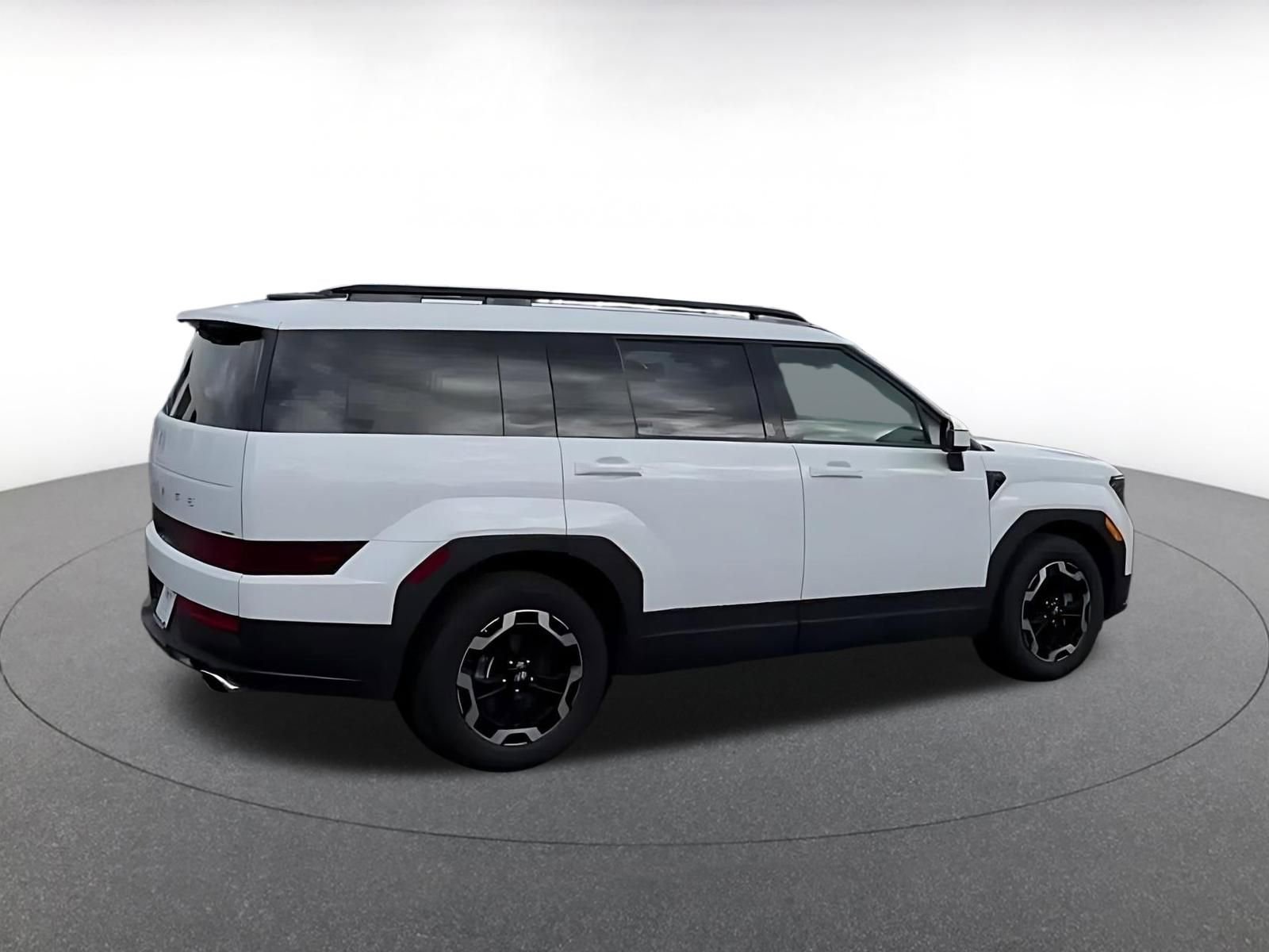 Used 2025 Hyundai Santa Fe SEL image 16