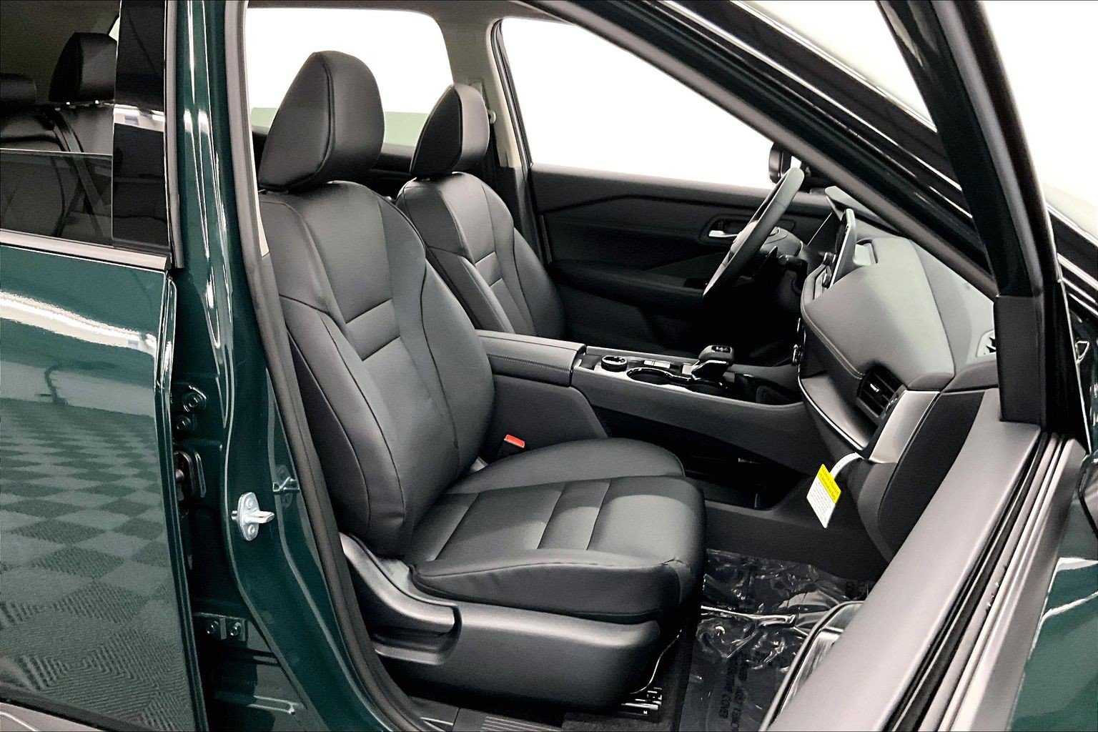 New 2026 Nissan Rogue Dark Armor AWD/4WD image 74