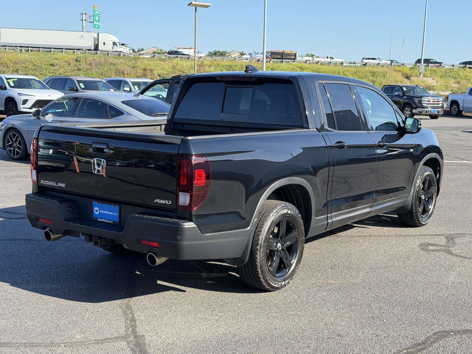 Certified 2023 Honda Ridgeline Black Edition image 2