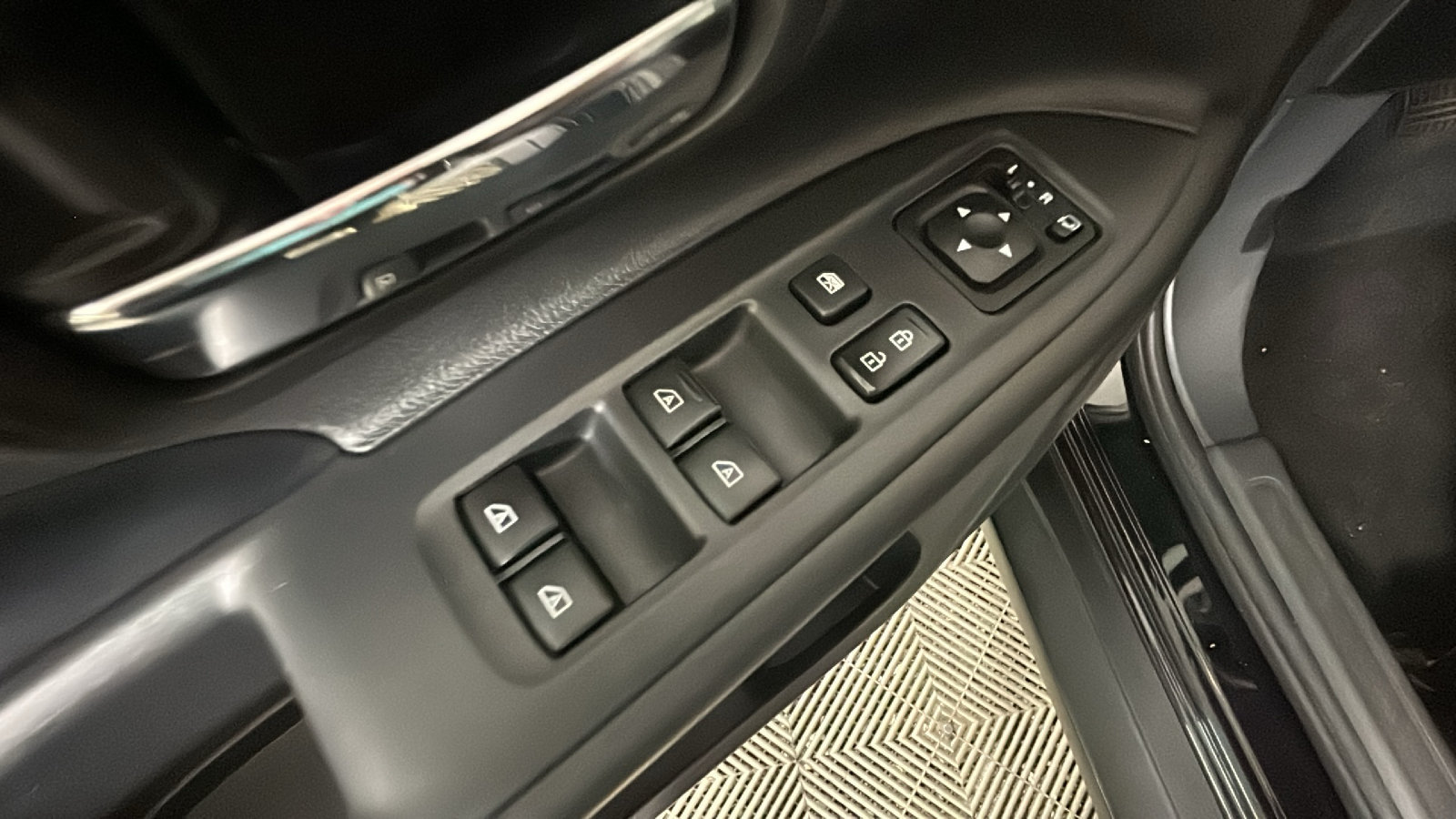 Used 2019 Mitsubishi Outlander GT AWD/4WD image 10