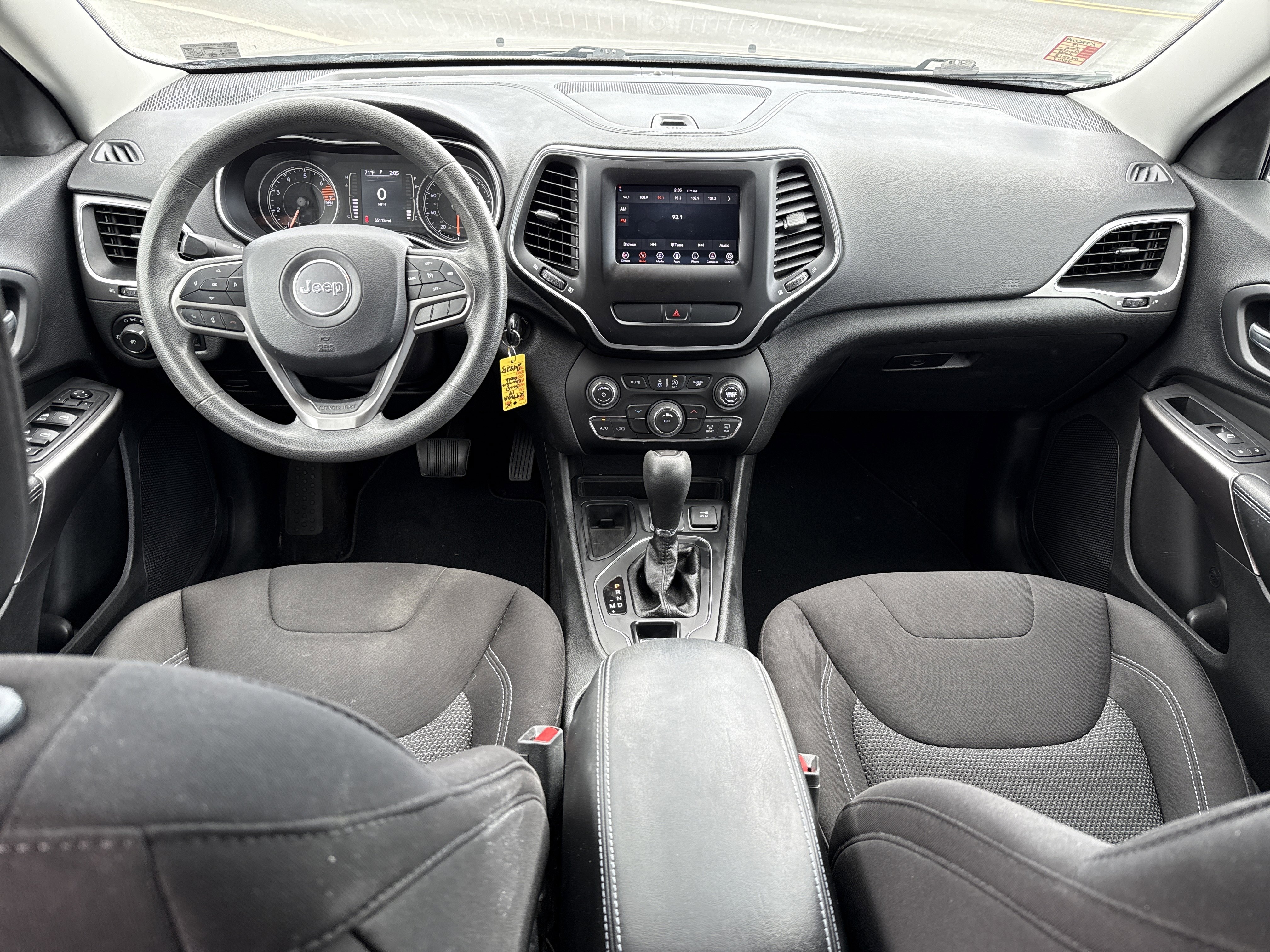 Used 2019 Jeep Cherokee Latitude w/ Popular Appearance Group image 14