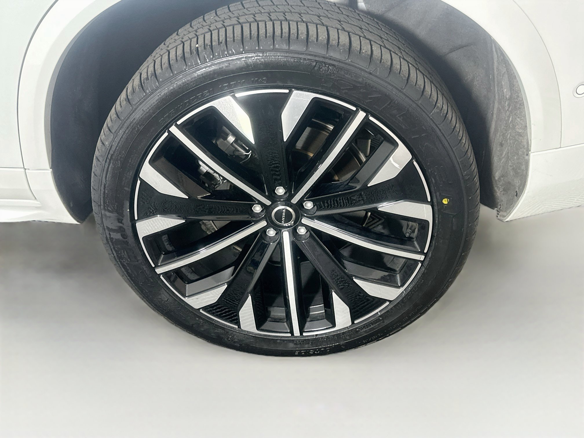 Used 2026 Volvo XC90 B6 Plus AWD/4WD image 11