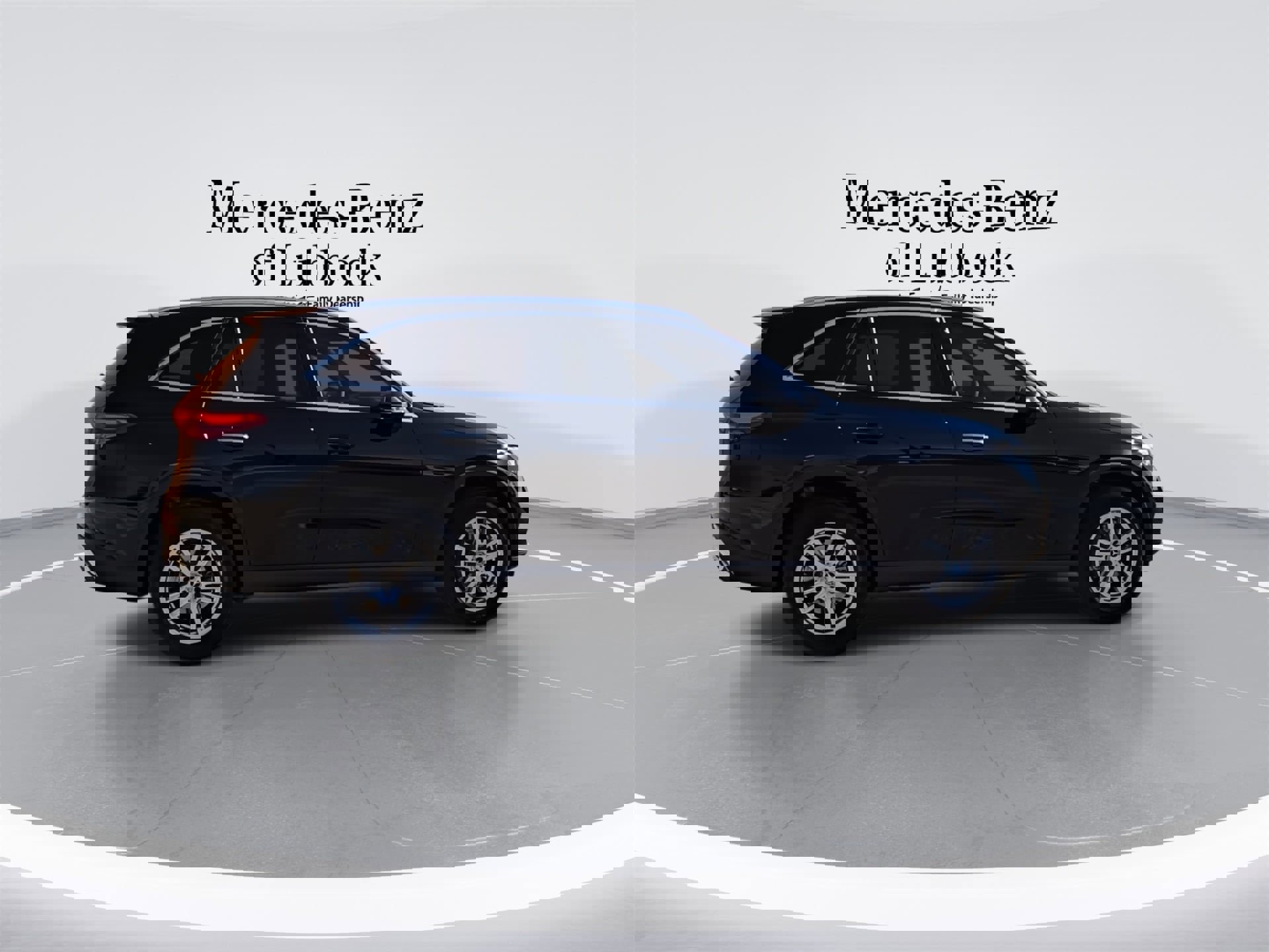 New 2026 Mercedes-Benz GLC 300 image 9