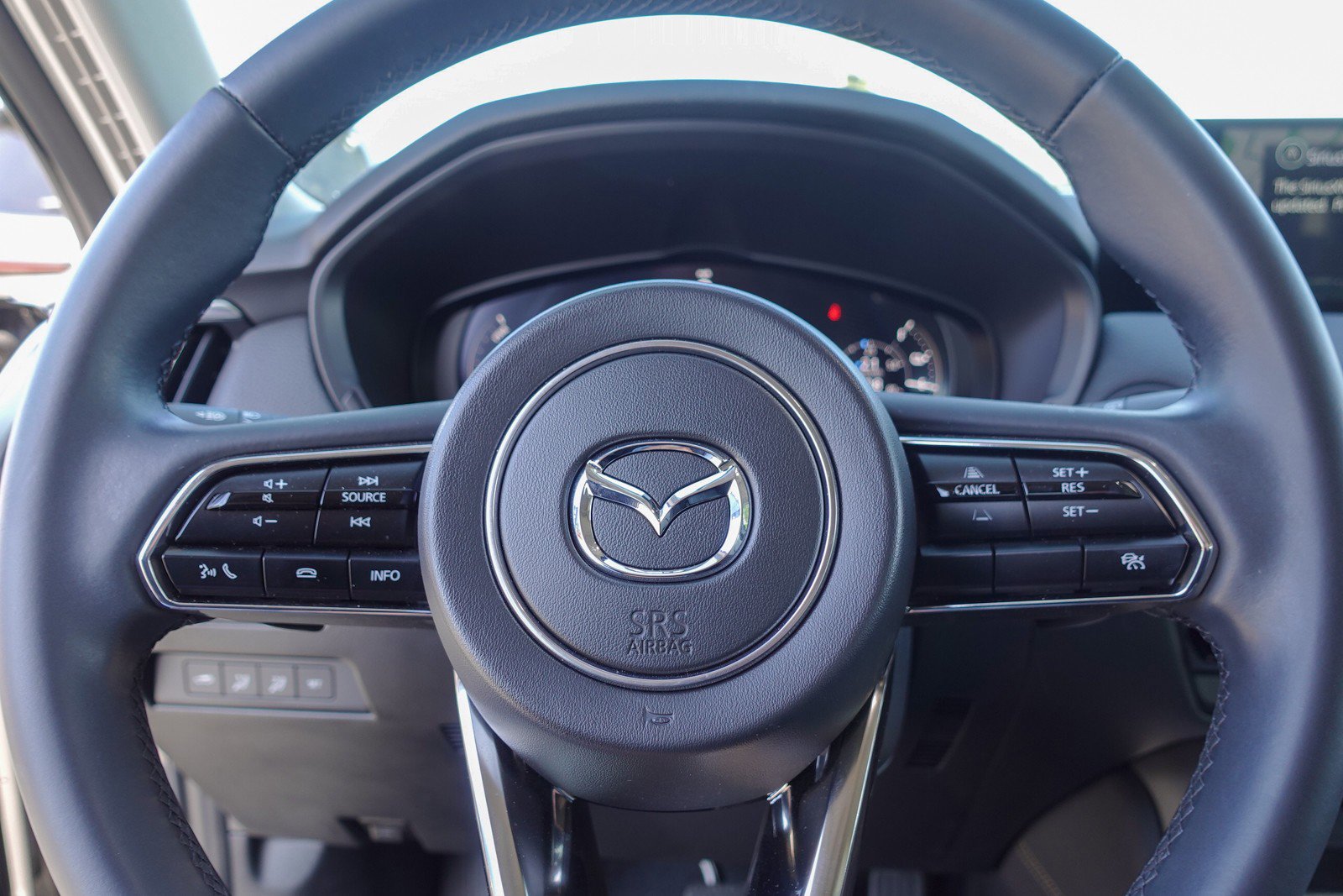 Used 2024 MAZDA CX-90 Plug-In Hybrid w/ Premium Pkg image 13