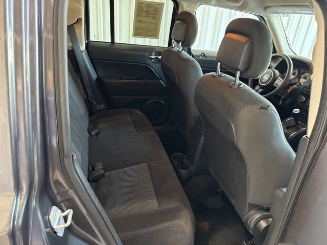 Used 2016 Jeep Patriot Sport w/ Power Value Group FWD image 16