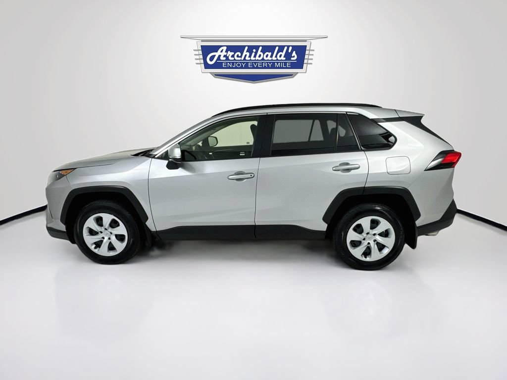 Used 2019 Toyota RAV4 LE w/ All Weather Liner Package AWD/4WD image 5