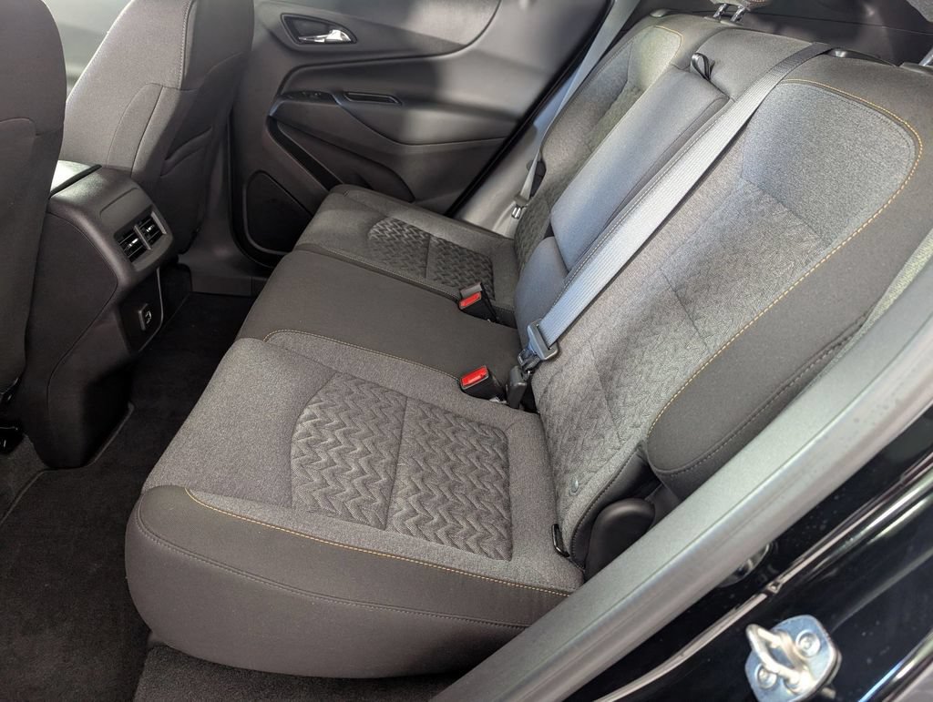 Used 2024 Chevrolet Equinox LT FWD image 27