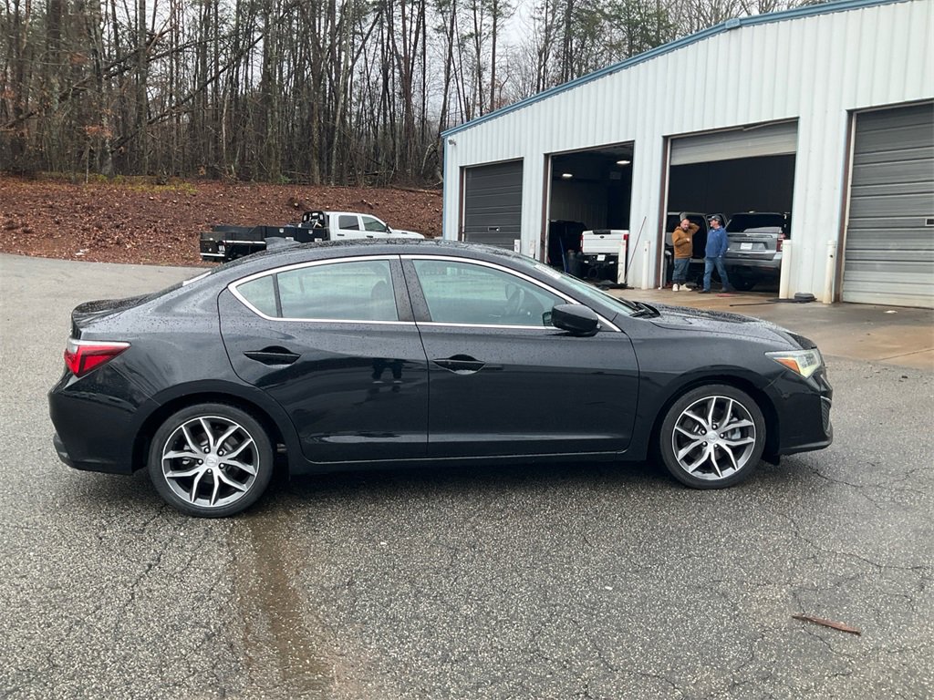 Used 2019 Acura ILX w/ Premium Package image 4