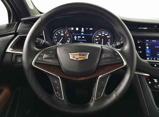 New 2025 Cadillac XT5 Premium Luxury w/ Technology Package image 22