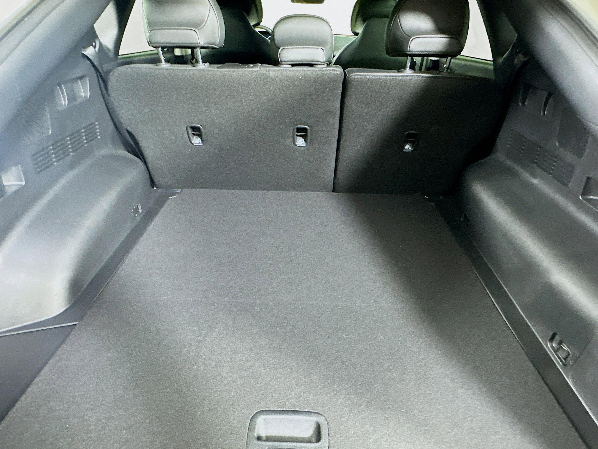 Used 2024 Kia EV6 Wind w/ Wind Technology Package RWD image 28