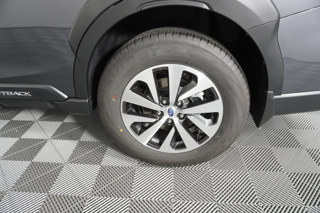 New 2025 Subaru Outback Premium image 8
