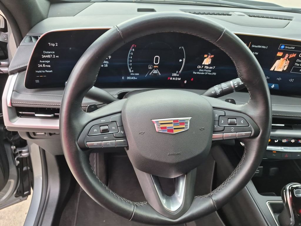 Used 2025 Cadillac XT4 Premium Luxury FWD image 14