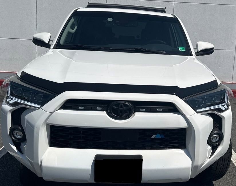 Used 2023 Toyota 4Runner SR5 Premium w/ Moonroof Package RWD image 2