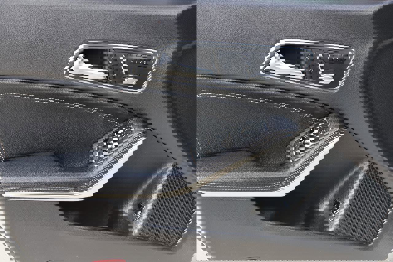 Used 2018 Mercedes-Benz CLA 250 4MATIC image 21