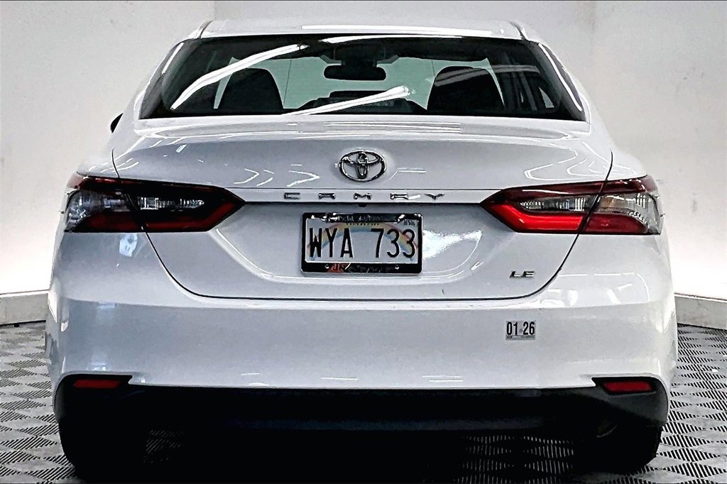 Used 2024 Toyota Camry LE image 3