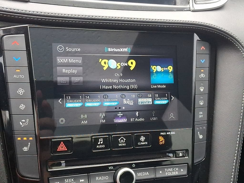 Used 2023 INFINITI QX50 Luxe FWD image 17