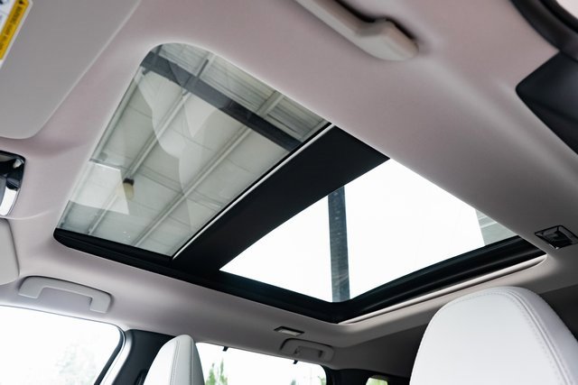 New 2025 Mitsubishi Outlander AWD image 21