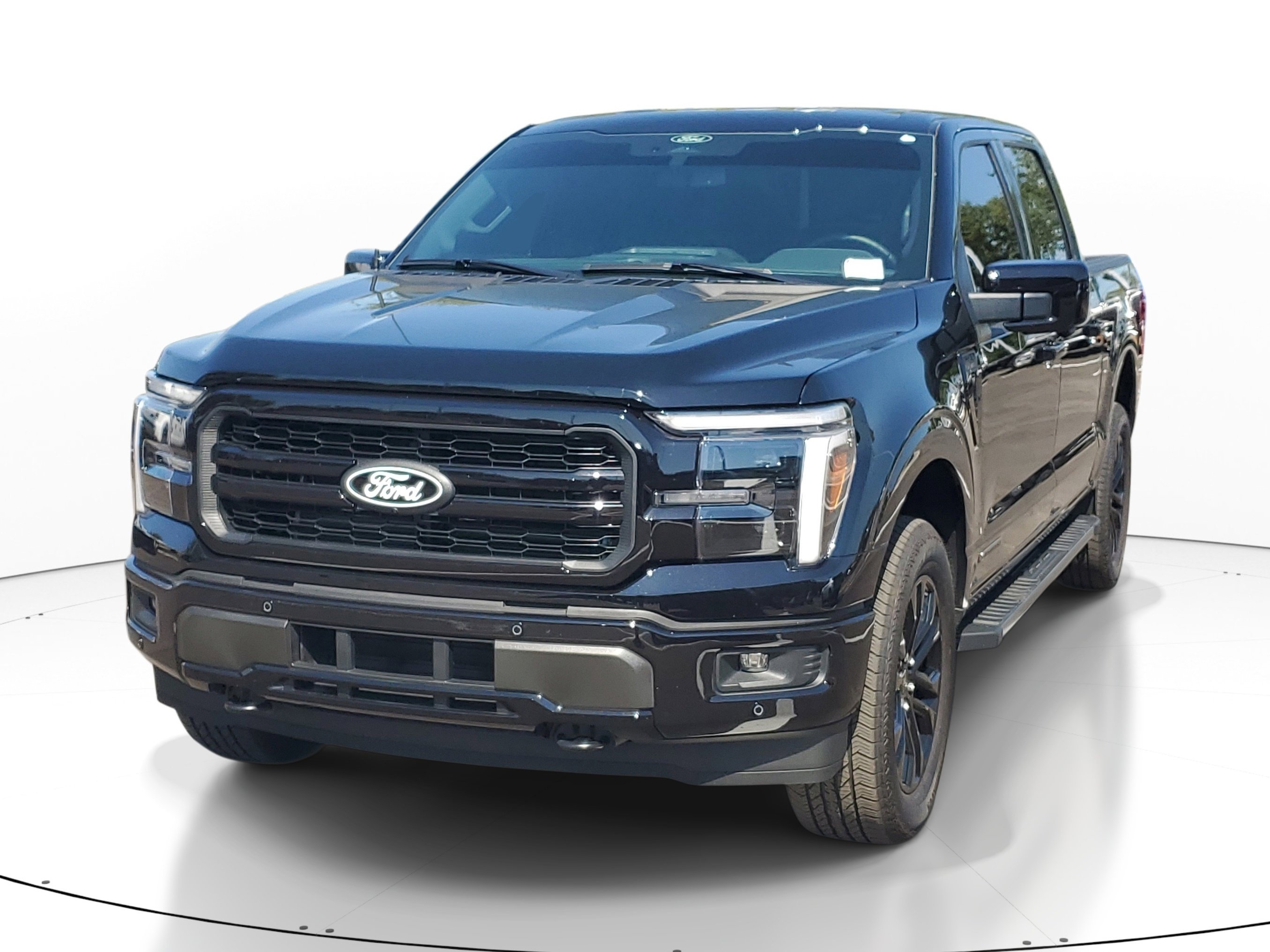 Used 2025 Ford F150 Lariat w/ Equipment Group 501A Mid image 3