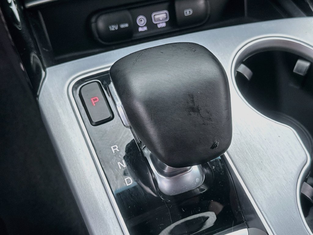 Used 2018 Kia Stinger GT2 RWD image 17
