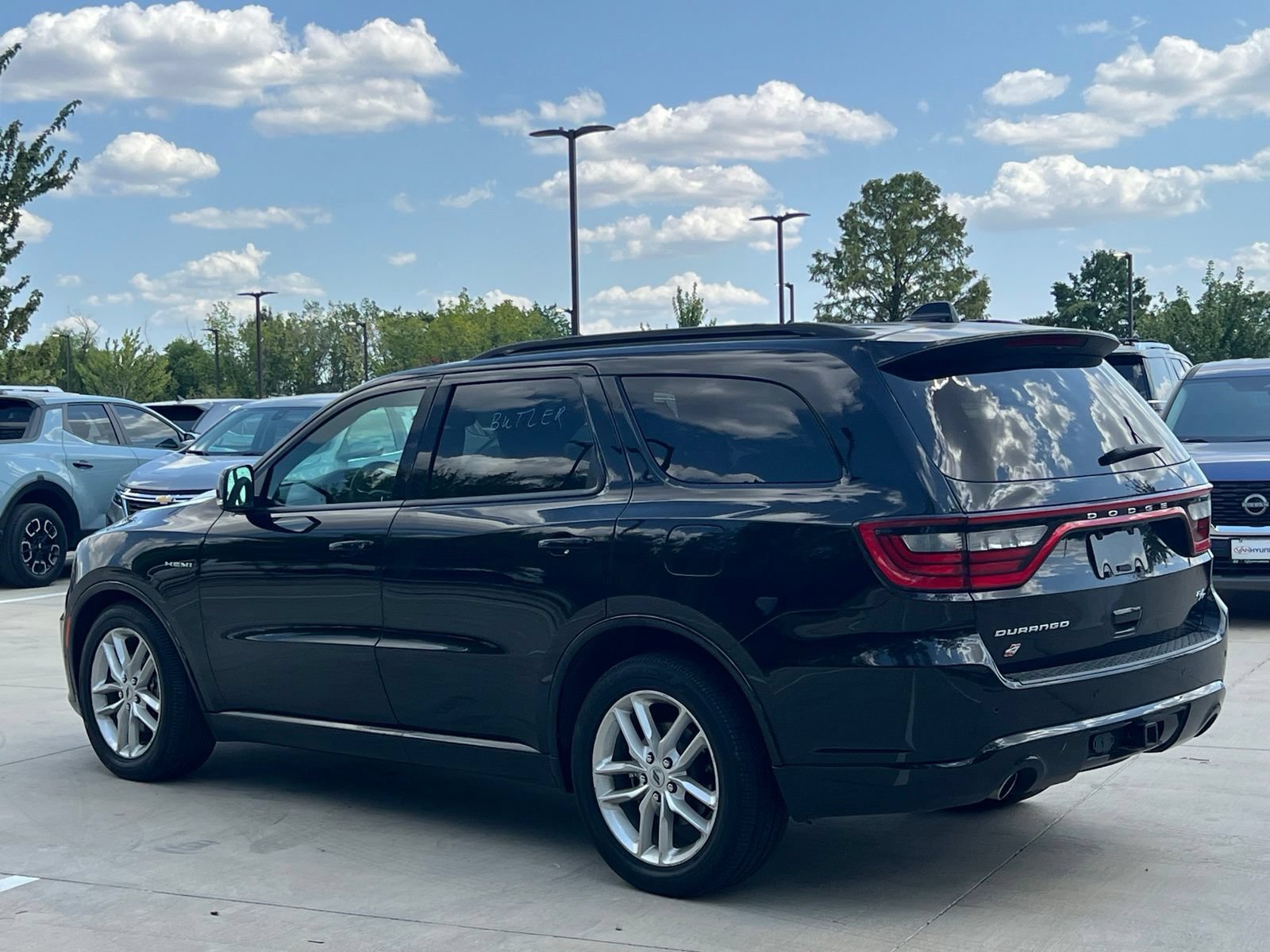 Used 2023 Dodge Durango R/T AWD/4WD image 10