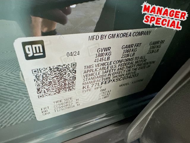 Used 2025 Chevrolet Trax LS w/ LS Convenience Package FWD image 28