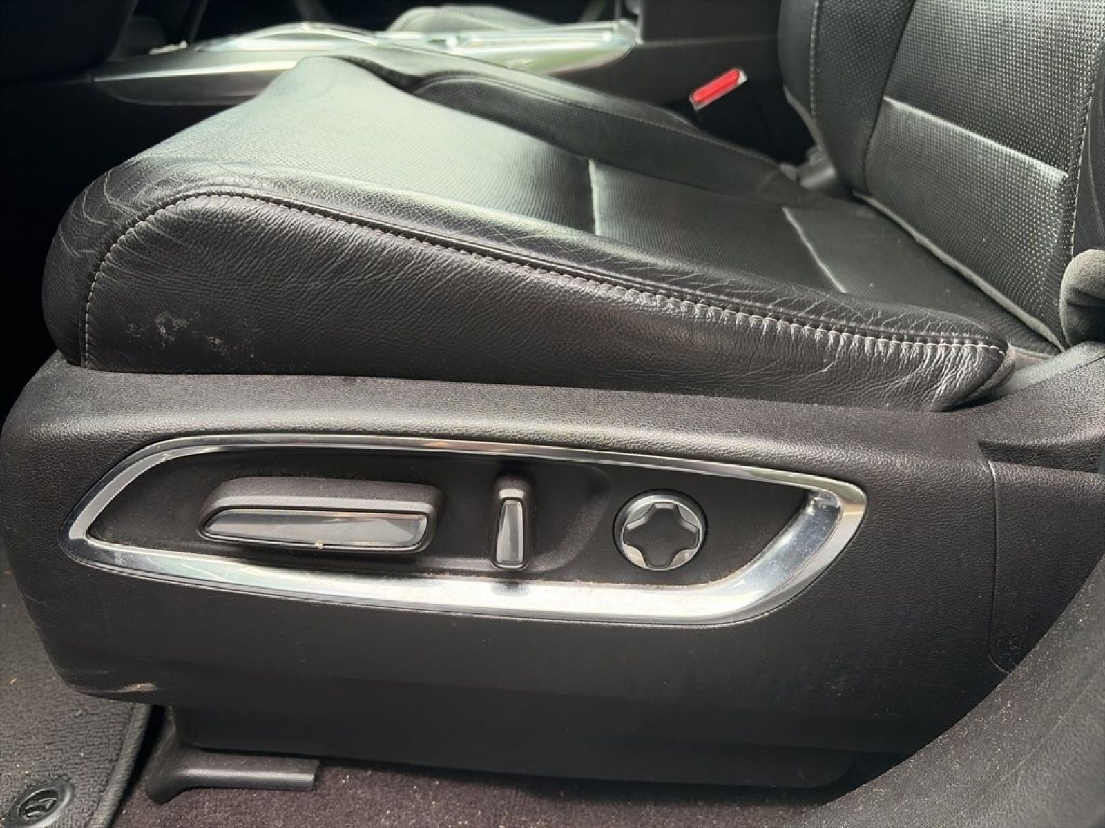 Used 2019 Acura MDX w/ Technology & Entertainment AWD/4WD image 14