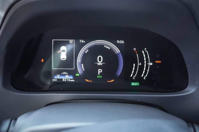 Certified 2025 Lexus UX 300h FWD w/ Accessory Package (Z2) image 13