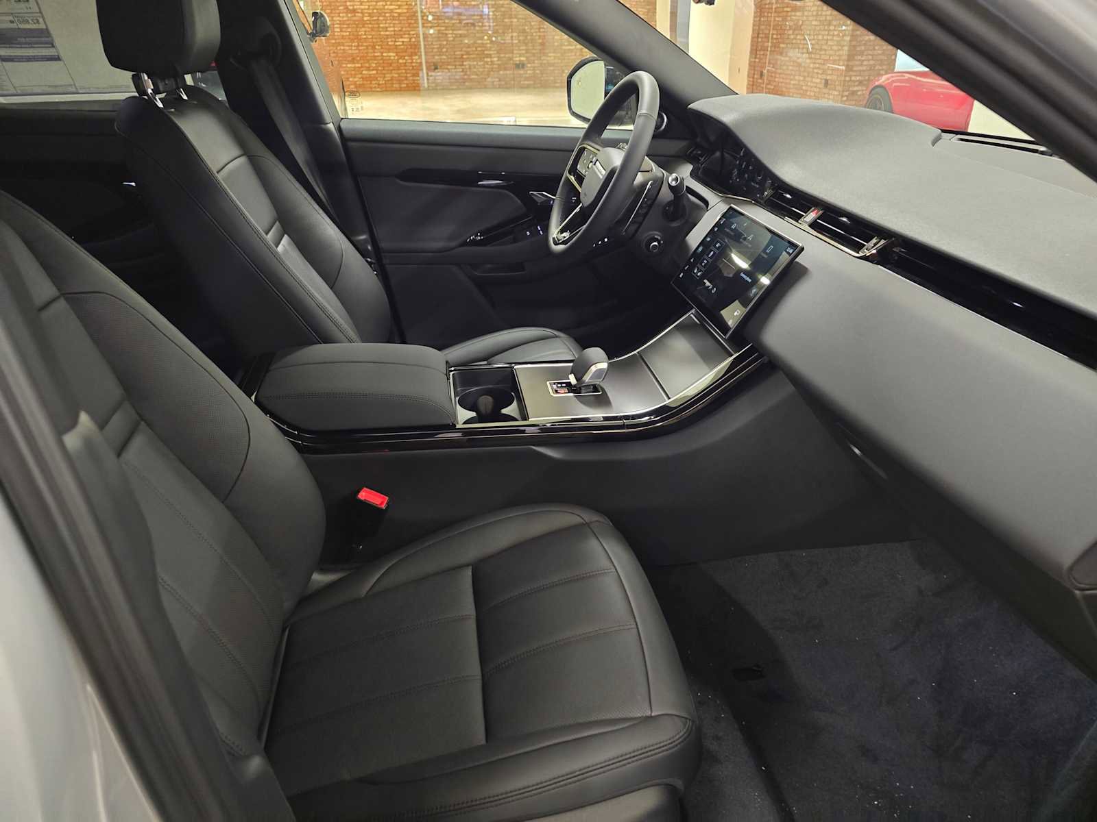 New 2026 Land Rover Range Rover Evoque S image 11