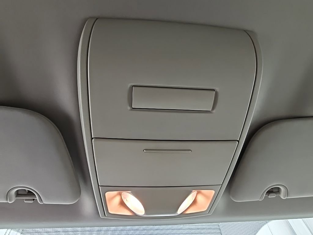 Used 2013 Dodge Grand Caravan SE image 17