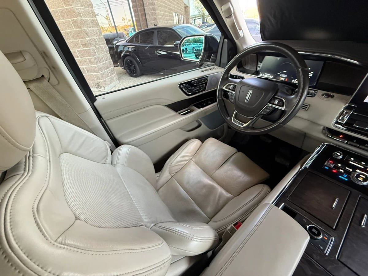 Used 2020 Lincoln Navigator Reserve w/ Luxury Package AWD/4WD image 53