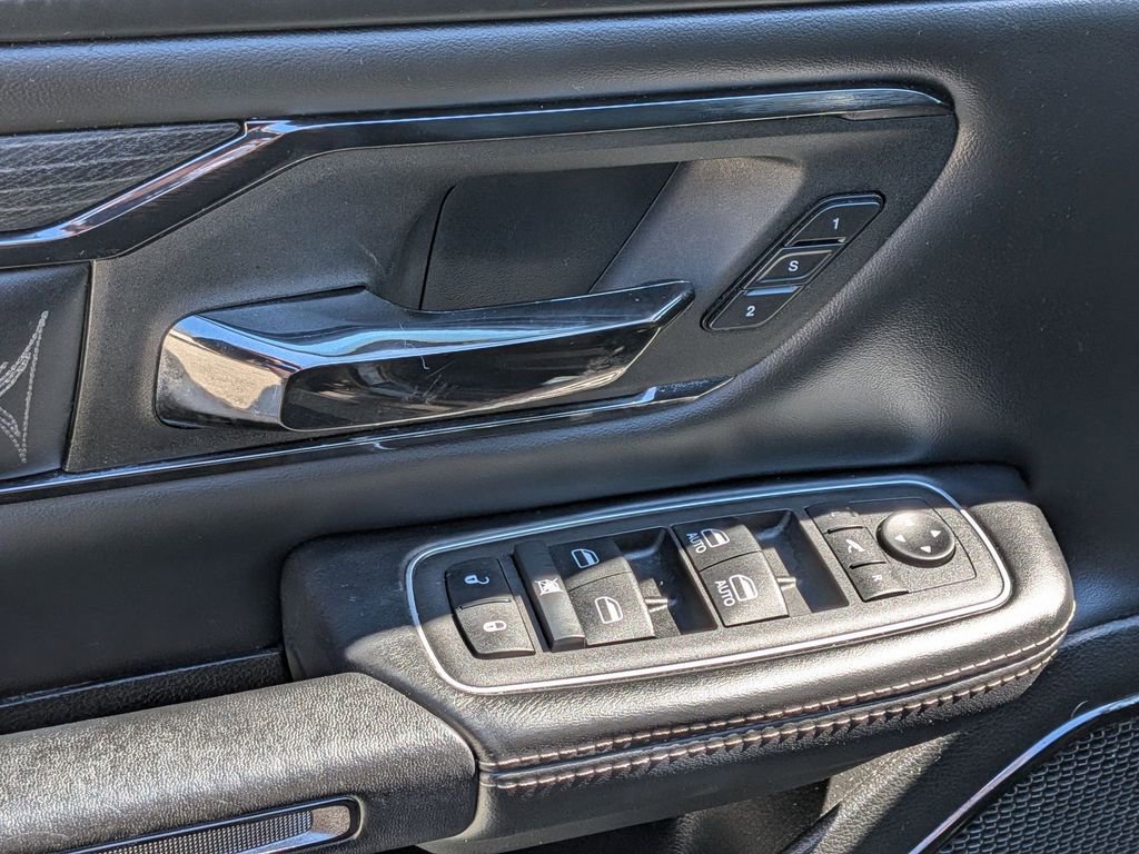 Certified 2022 RAM 1500 Limited w/ Body Color Bumper Group image 10