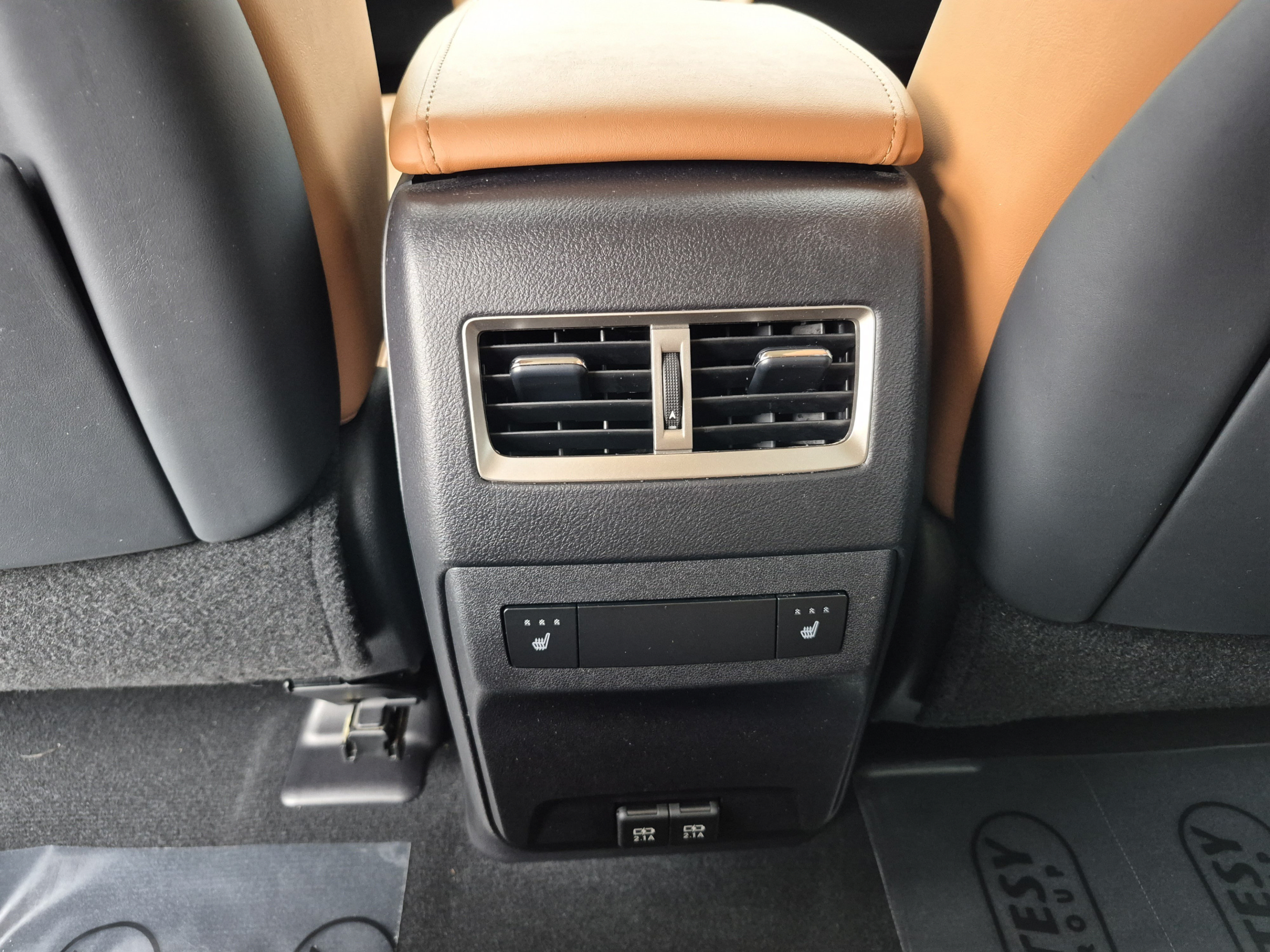 Used 2022 Lexus RX 350 AWD w/ Luxury Package image 17