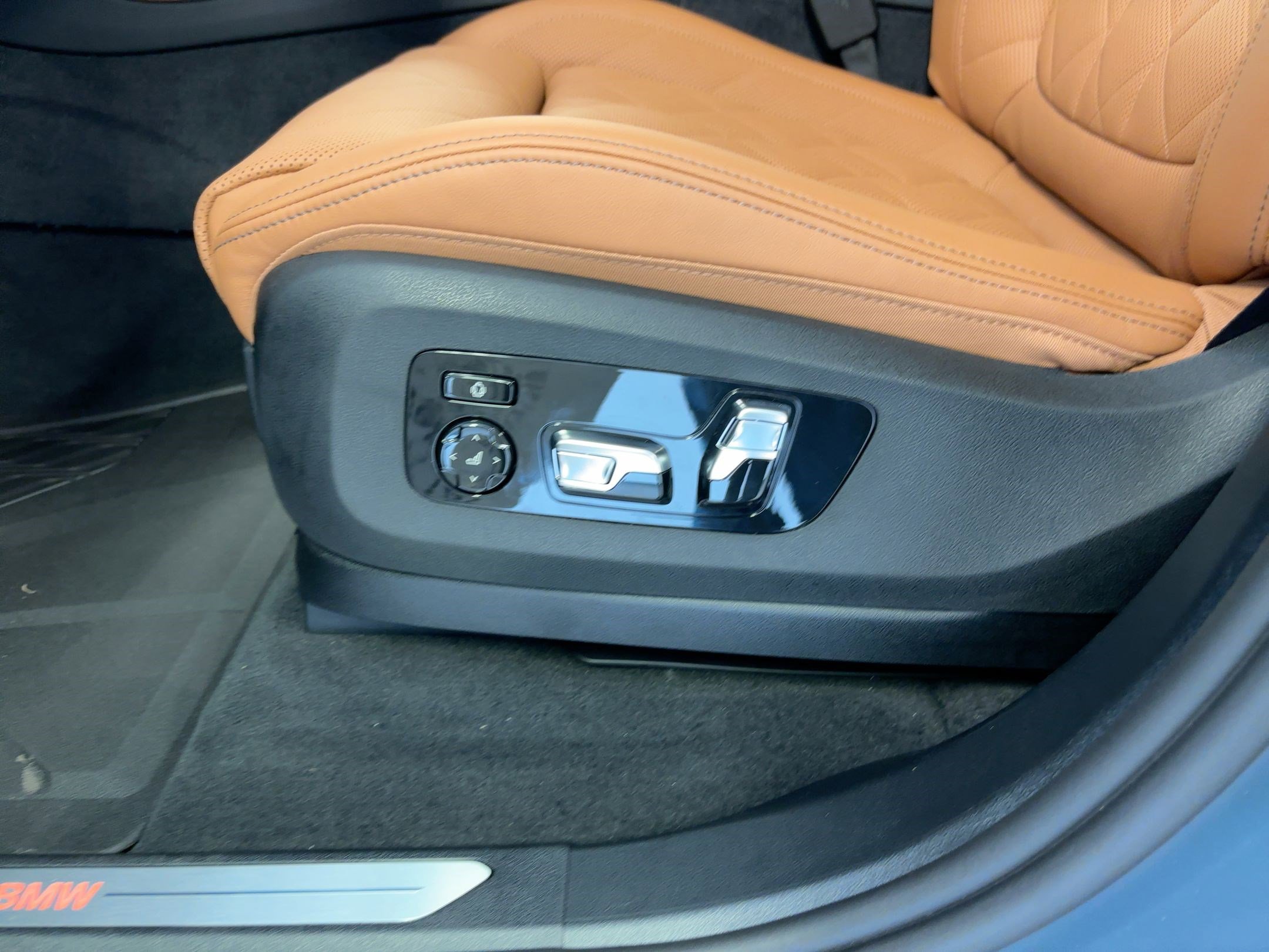 New 2026 BMW X7 xDrive40i image 13